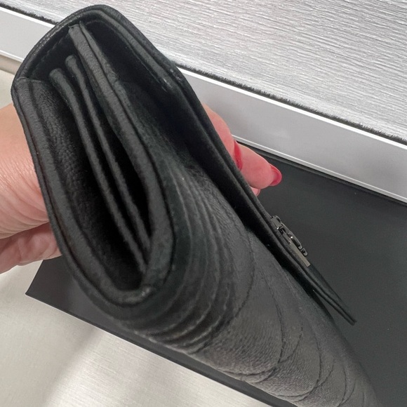 Chanel So Black Boy Wallet - Picture 5 of 12